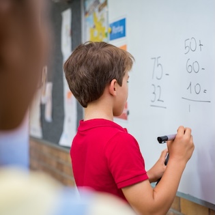 Математика, логіка та критичне мислення